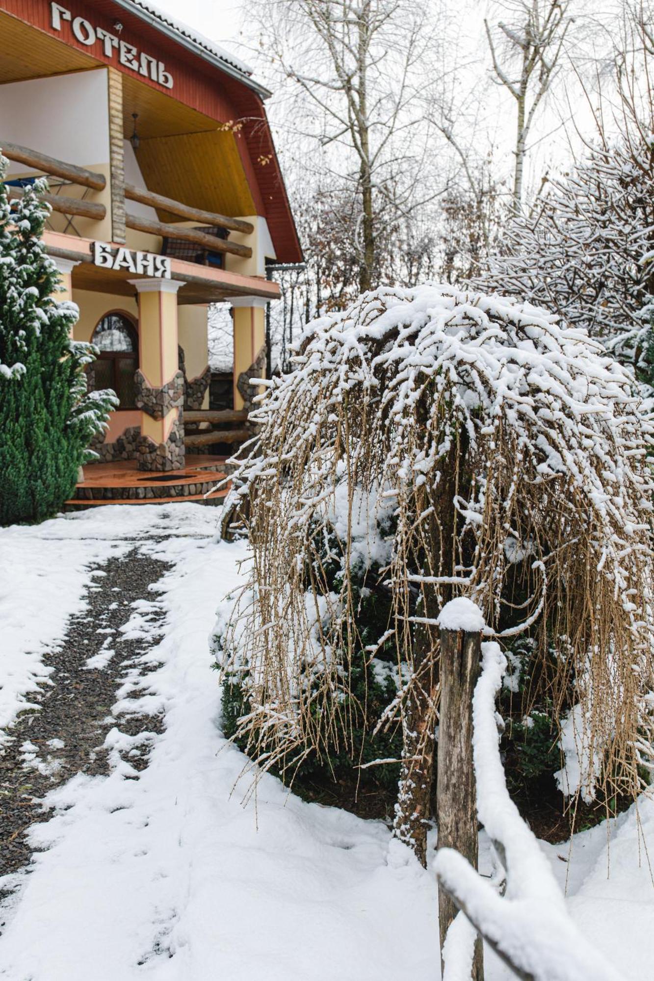 Kolyba Opryshkiv Hotel Nizhneye Selishche Exterior photo